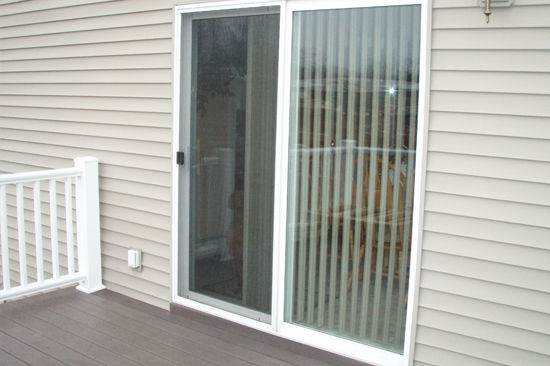 Tamiami-screen-door-repair
