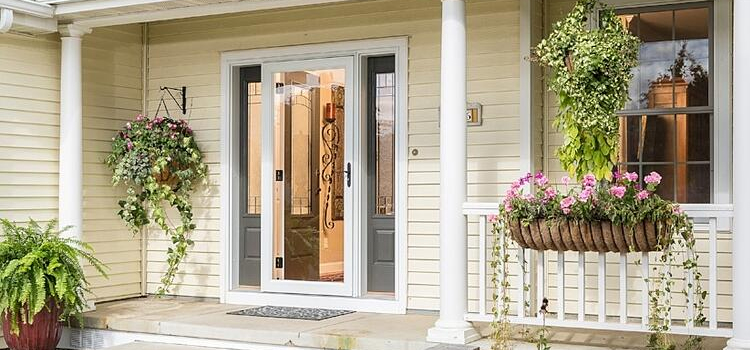 screen door installation in Tamiami