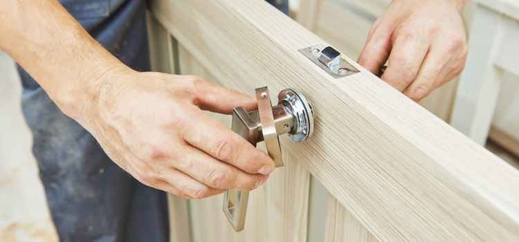 interior door repair Tamiami
